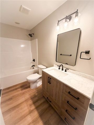 216 Casey Lane, Berryville, AR 72616