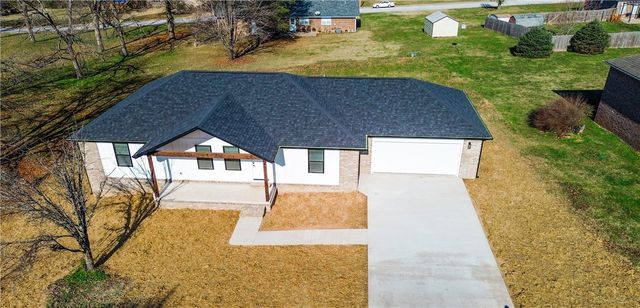 216 Casey Lane, Berryville, AR 72616