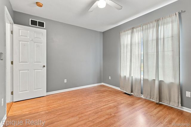 5208 Foxhill Lane, Monroe Charter Township, MI 48161