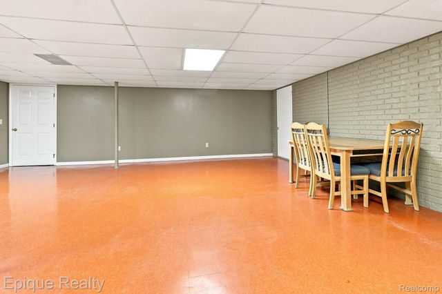 5208 Foxhill Lane, Monroe Charter Township, MI 48161