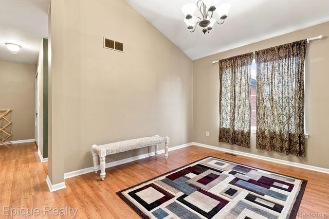 5208 Foxhill Lane, Monroe Charter Township, MI 48161