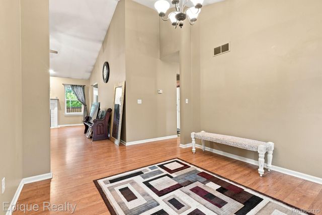 5208 Foxhill Lane, Monroe Charter Township, MI 48161