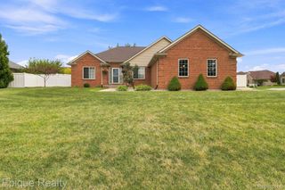 5208 Foxhill Lane, Monroe Charter Township, MI 48161