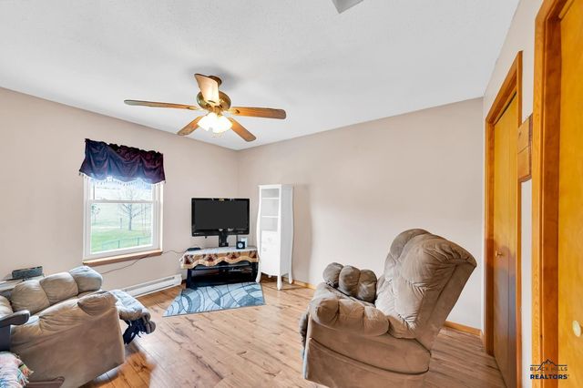 14141 ERICKSON RANCH RD, Piedmont, SD 57769