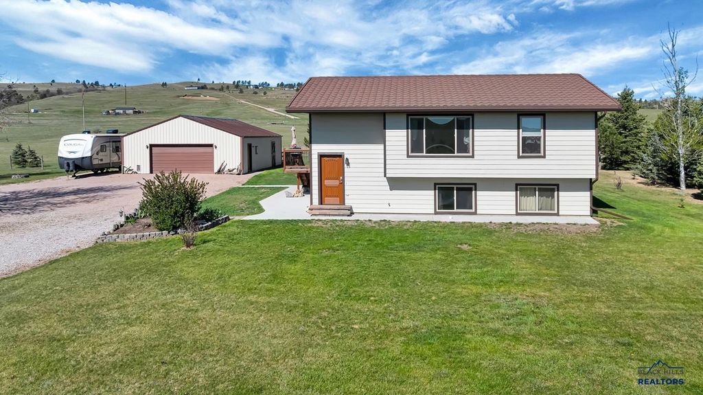 14141 ERICKSON RANCH RD, Piedmont, SD 57769