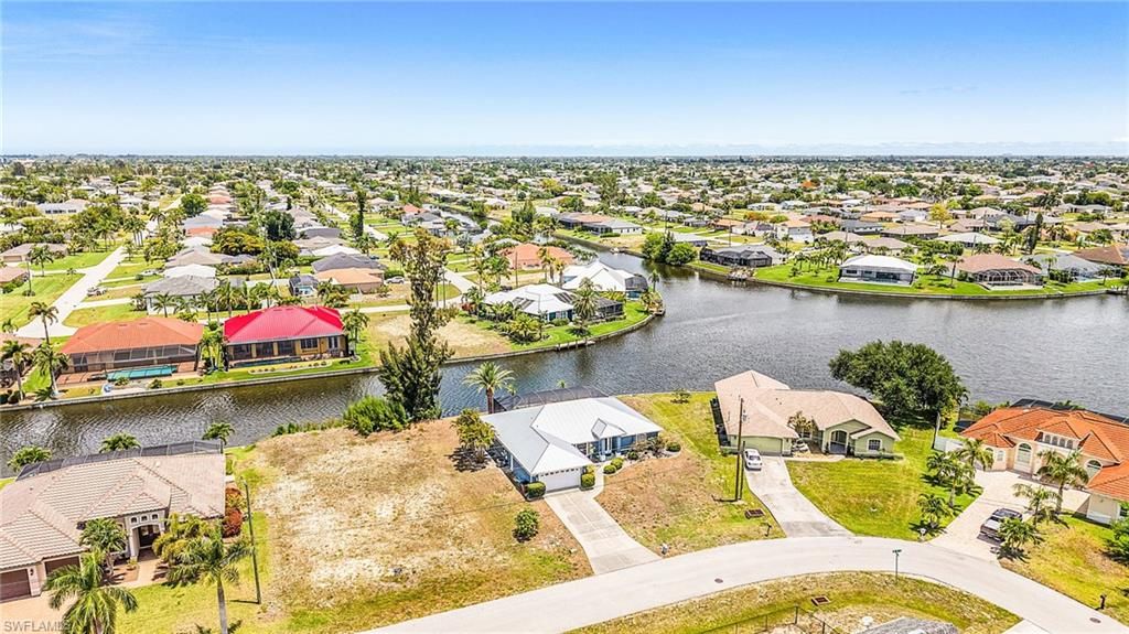 1137 SW 37th ST, CAPE CORAL, FL 33914 — photo 3