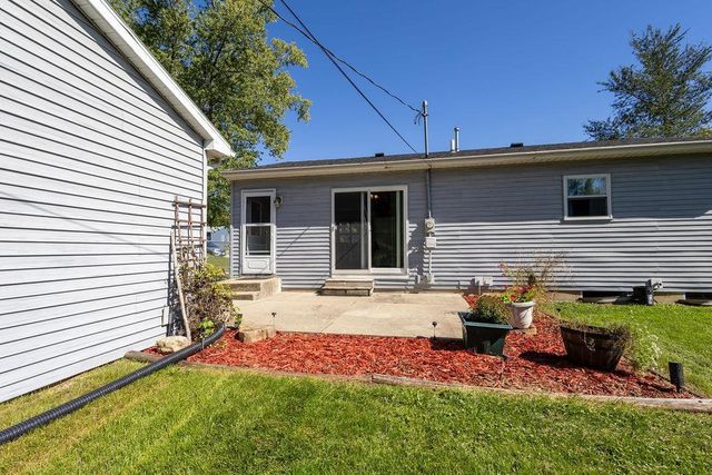 2042 Christilla Drive, Beloit, WI 53511