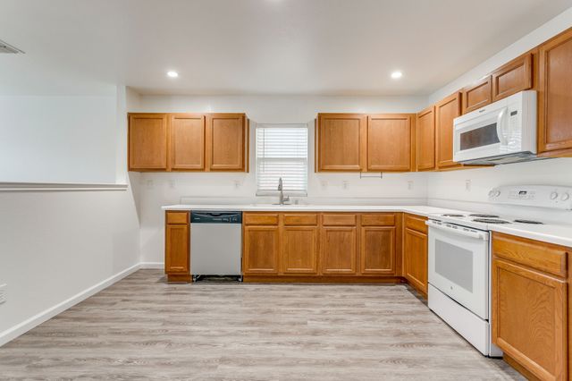 1616 Diamond Lake Trail, Fort Worth, TX 76247