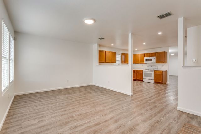 1616 Diamond Lake Trail, Fort Worth, TX 76247