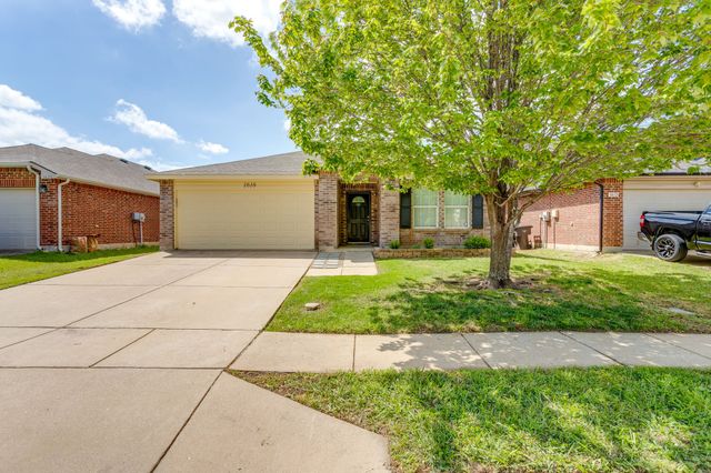 1616 Diamond Lake Trail, Fort Worth, TX 76247