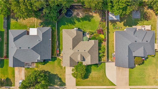 4271 Ravenwood Lane, Springdale, AR 72762