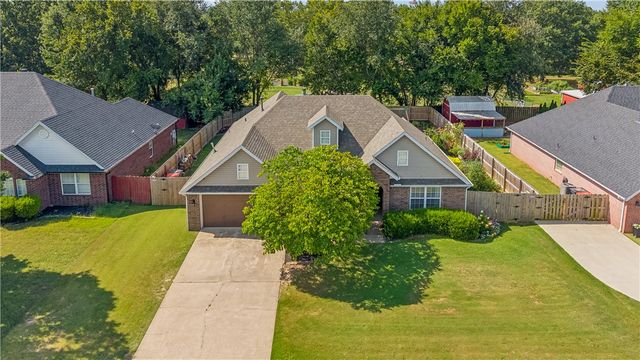 4271 Ravenwood Lane, Springdale, AR 72762