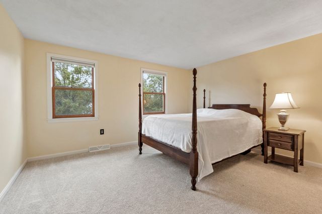 22 Almeria Circle, Westford, MA 01886