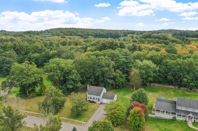 22 Almeria Circle, Westford, MA 01886