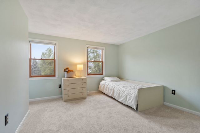22 Almeria Circle, Westford, MA 01886