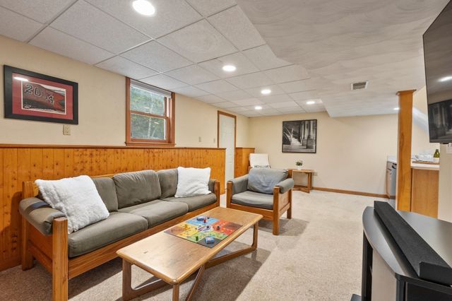 22 Almeria Circle, Westford, MA 01886