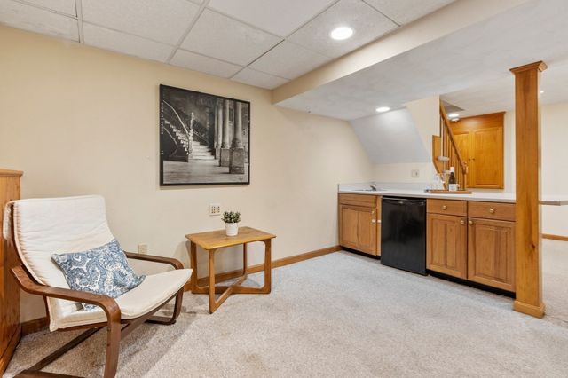 22 Almeria Circle, Westford, MA 01886