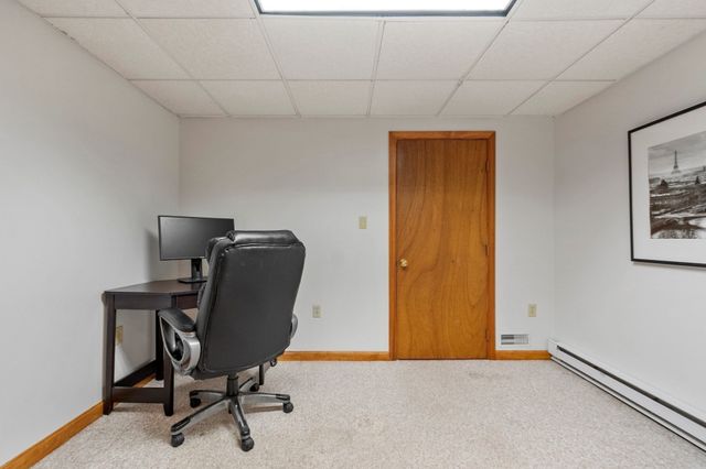 22 Almeria Circle, Westford, MA 01886