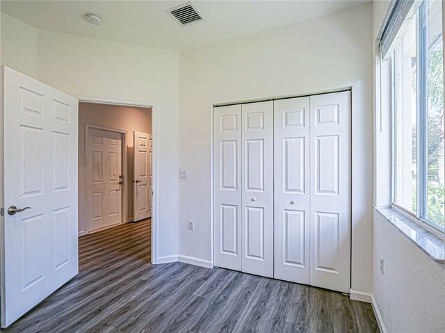 2529 Langrove Lane SW 2529, Vero Beach, FL 32962