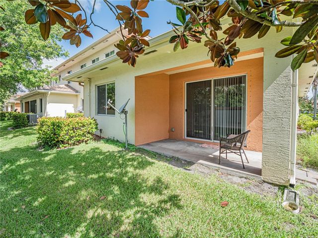 2529 Langrove Lane SW 2529, Vero Beach, FL 32962
