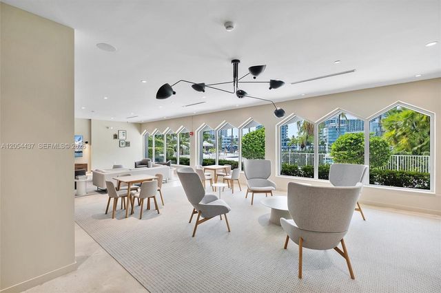 20 Island Avenue 315, Miami Beach, FL 33139