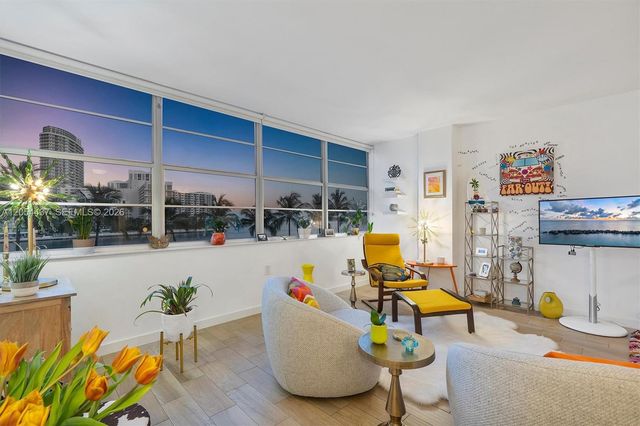 20 Island Avenue 315, Miami Beach, FL 33139