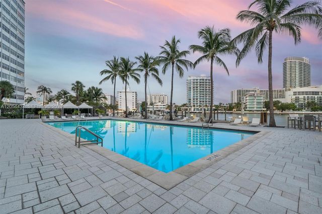 20 Island Avenue 315, Miami Beach, FL 33139