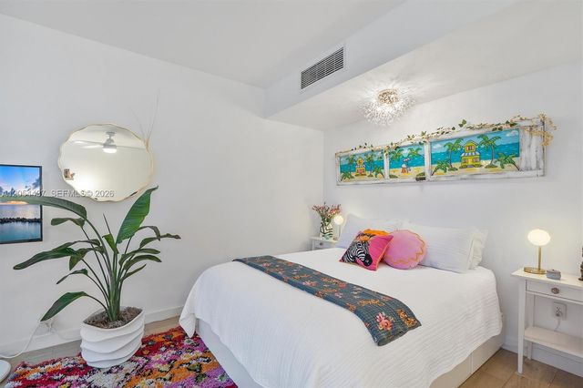20 Island Avenue 315, Miami Beach, FL 33139