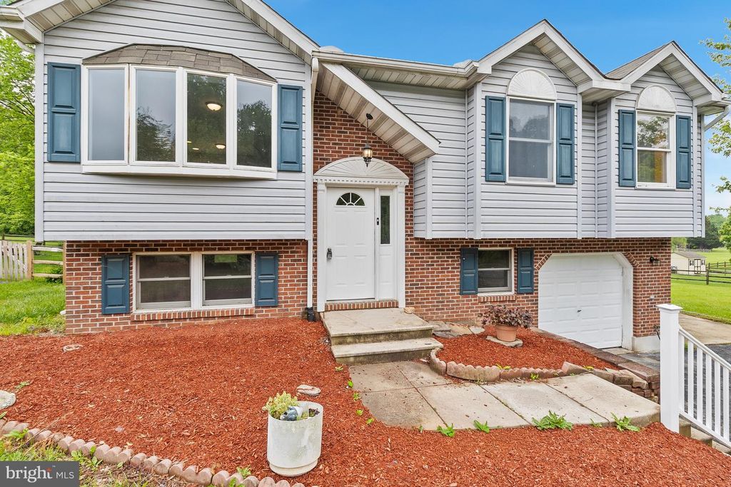Image 2 of property listing at 107 HIGHLAND DR, Elkton, MD 21921