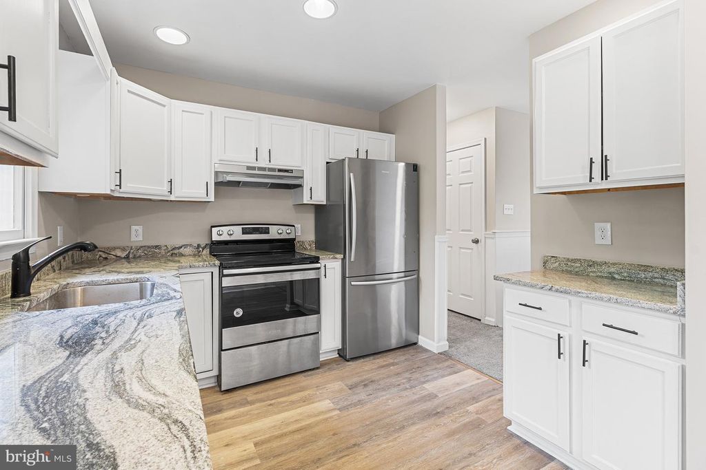 Image 13 of property listing at 107 HIGHLAND DR, Elkton, MD 21921