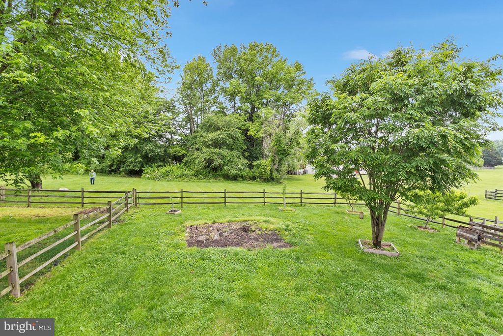 Image 32 of property listing at 107 HIGHLAND DR, Elkton, MD 21921
