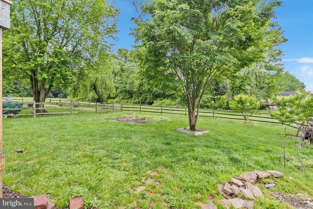 Image 33 of property listing at 107 HIGHLAND DR, Elkton, MD 21921