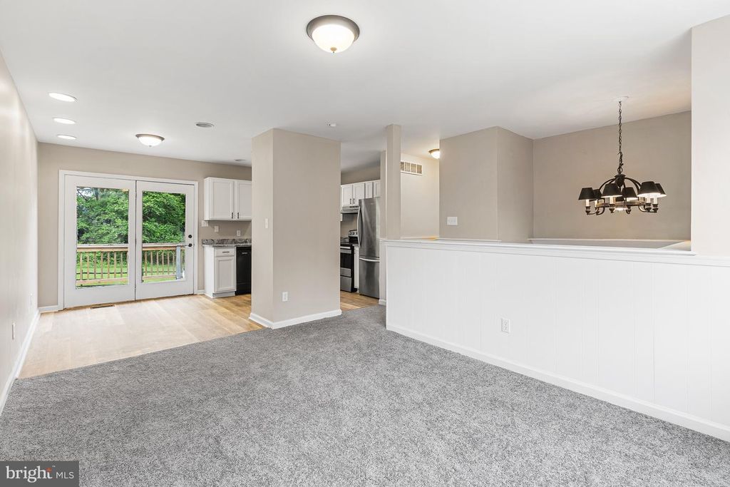 Image 10 of property listing at 107 HIGHLAND DR, Elkton, MD 21921