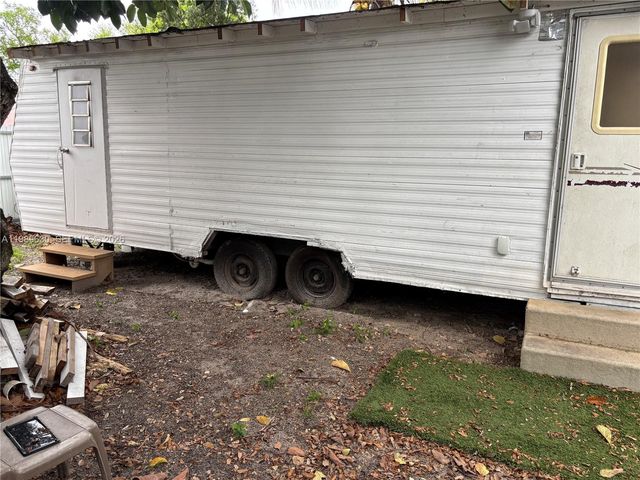 2875 NW 167th Ter 1, Miami Gardens, FL 33056