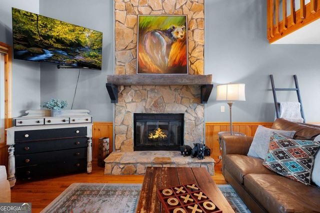 170 Walnut Ridge, Ellijay, GA 30536