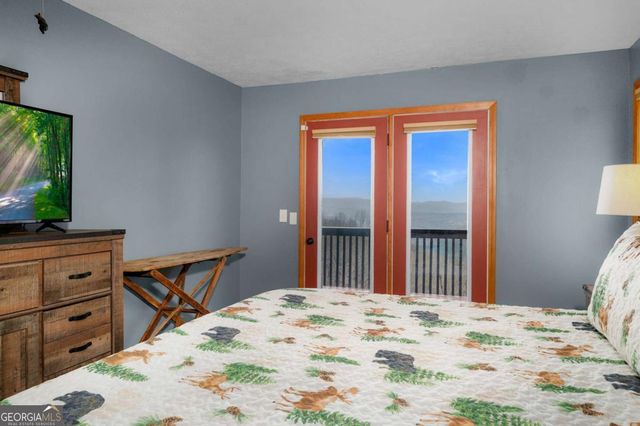 170 Walnut Ridge, Ellijay, GA 30536