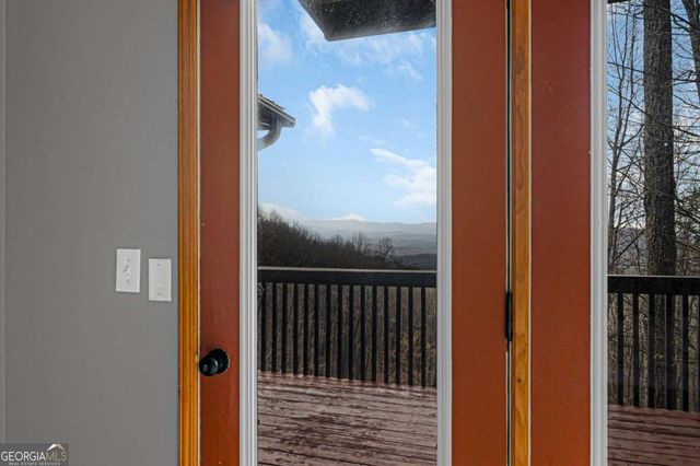 170 Walnut Ridge, Ellijay, GA 30536