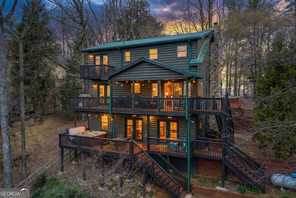 170 Walnut Ridge, Ellijay, GA 30536