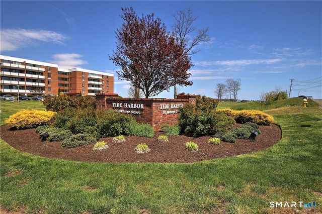 50 Birdseye Street 407, Stratford, CT 06615