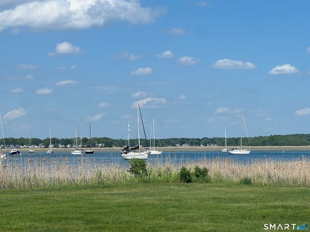 50 Birdseye Street 407, Stratford, CT 06615