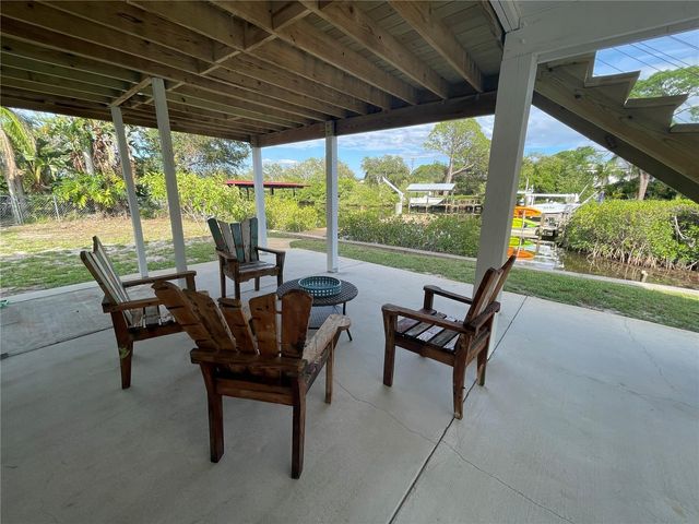 606 N MAYO STREET, Crystal Beach, FL 34681