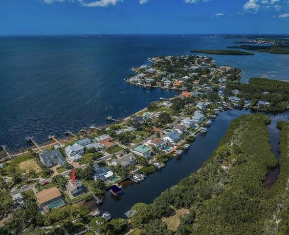 606 N MAYO STREET, Crystal Beach, FL 34681