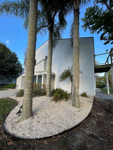 606 N MAYO STREET, Crystal Beach, FL 34681
