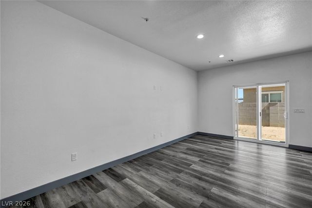 382 East Erin Street, Pahrump, NV 89048
