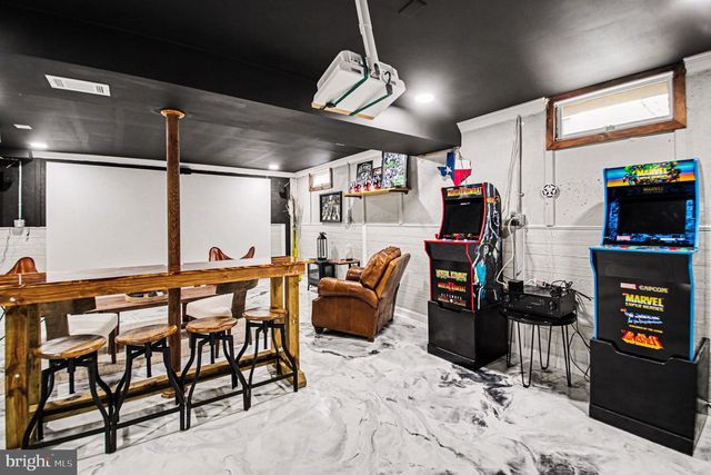 110 ALMEY CT, Sterling, VA 20164