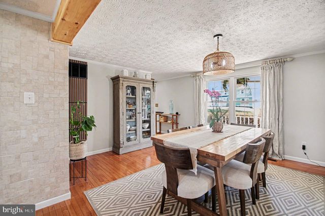 110 ALMEY CT, Sterling, VA 20164