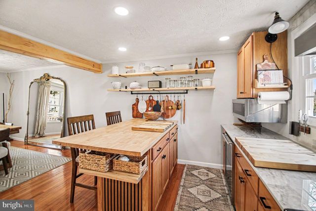 110 ALMEY CT, Sterling, VA 20164