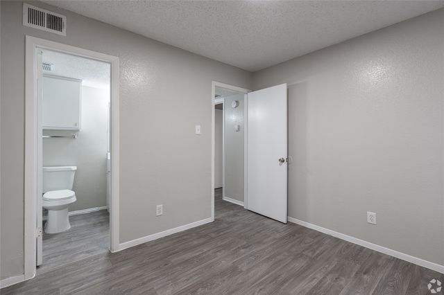 3700 S Tyler Street 00172, Dallas, TX 75224