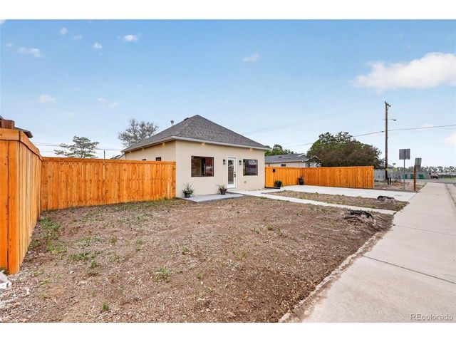 549 Beech St, Hudson, CO 80642