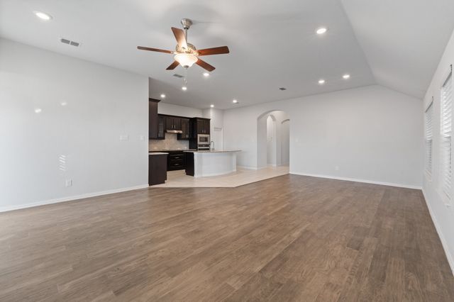 541 White Bud Lane, Fort Worth, TX 76131